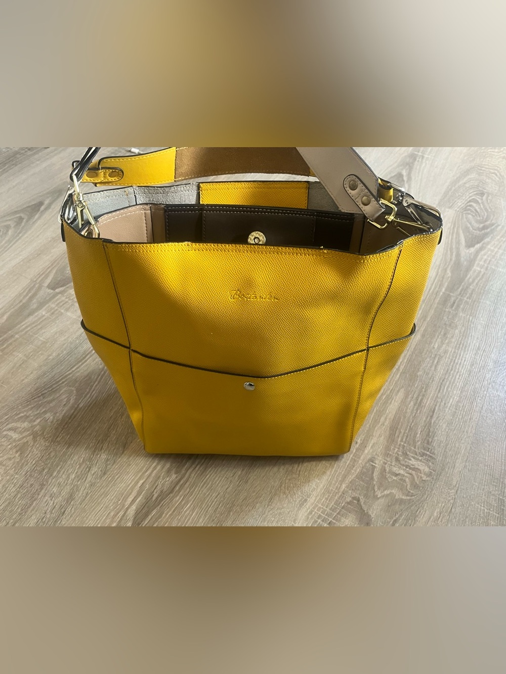 BOSTANTEN Women’s Yellow Genuine Leather Shoulder Handbag Purse